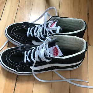 Hightop Vans [Sk8-Hi]